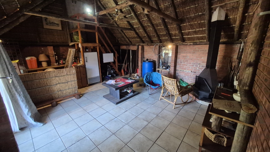 3 Bedroom Property for Sale in Naudeville Free State